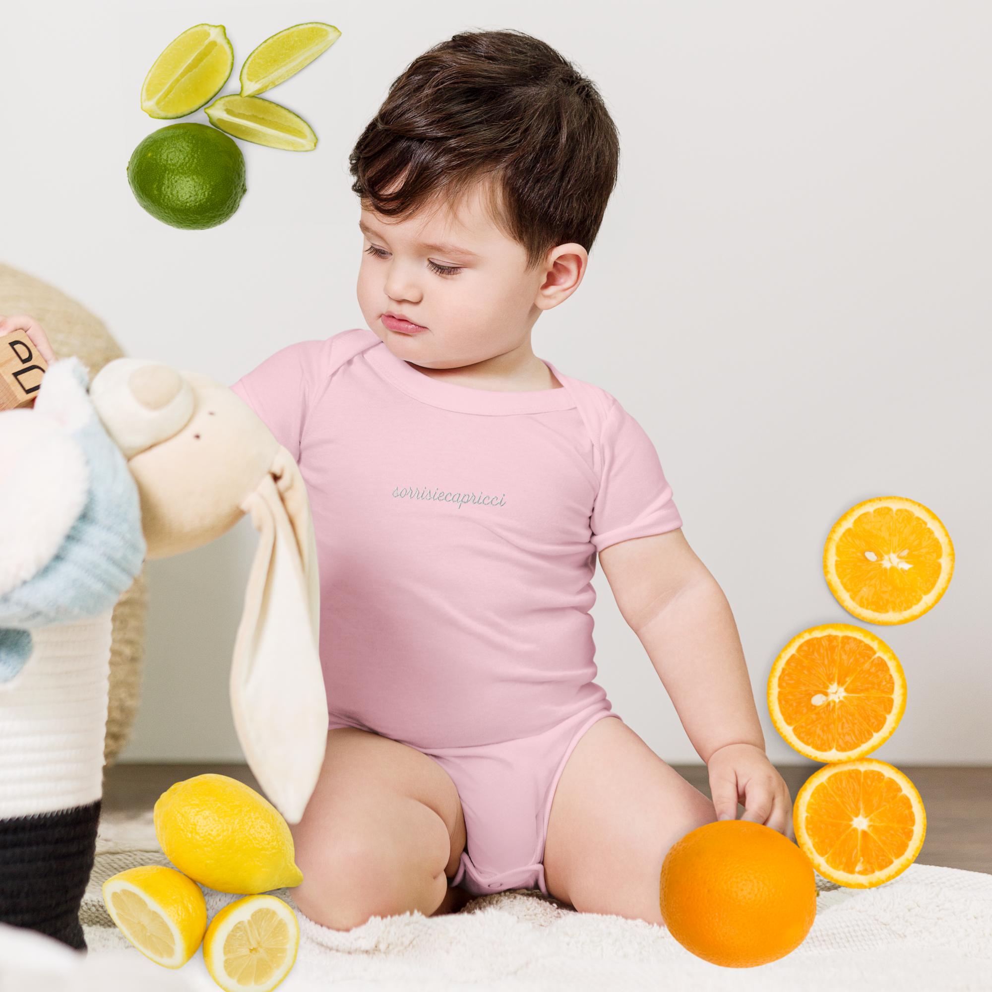 Body a maniche corte "sorrisiecapricci" ricamato - immagine 4